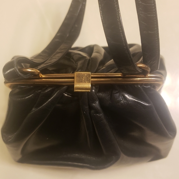 Vintage Black leather Lewis top handle bag with change purse, mirror and comb - Picture 6 of 16